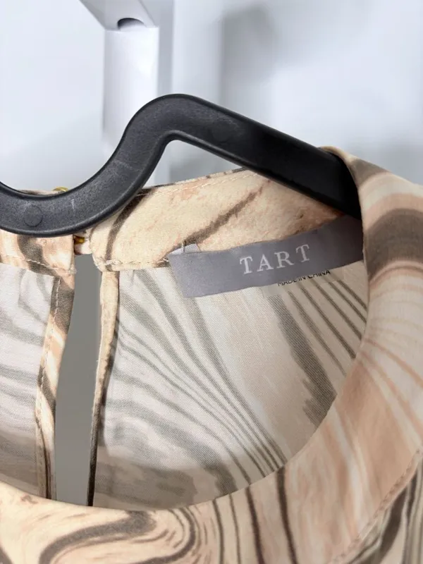 TART Collections Maya Top Cream Tan Marble Moire Print Blouse NWT M - Image 5