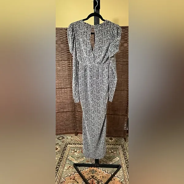 New Lulus Party Glam Metallic Silver Long Sleeve Ruched Midi Dress – Size Small - Image 4