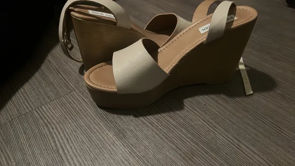 Steve Madden Beige Wedges - Image 2