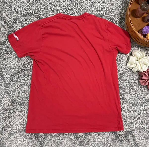 Columbia PFG Tshirt American Flag Size Medium Short Sleeve - Image 4