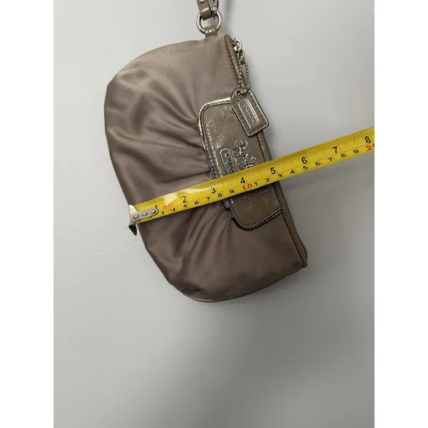 Coach Amanda‎ Satin Women's Wristlet Gray 42032 K - Image 8