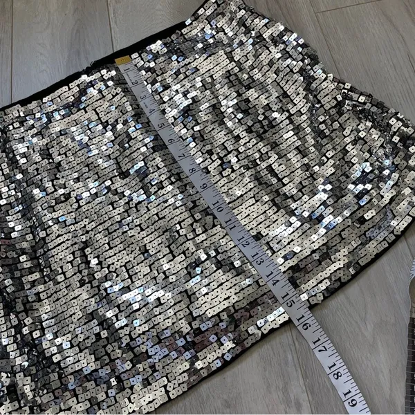 Reformation Sequin Two Piece Set: Kayla Crop Top (M) and Feliz Skirt (12) - Image 6