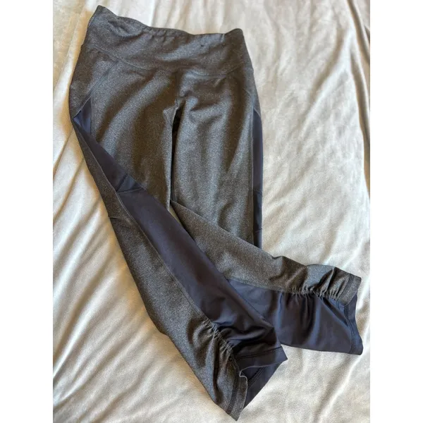 Fila‎ Sport Womens XS Gray Heather Mesh Panel Ruched Capri Leggings Yoga Pants - Image 2