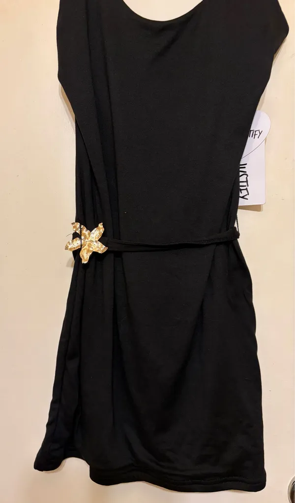Elegant Black Sleeveless Dress with Gold Flower Detail ✨ - Image 2
