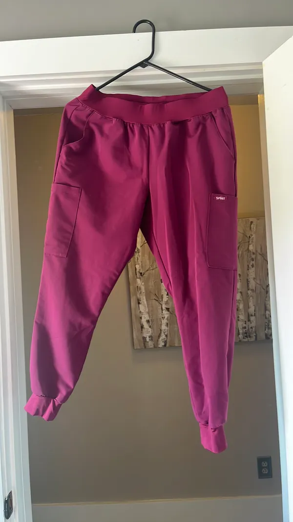 Medium Scrub Set - Image 3