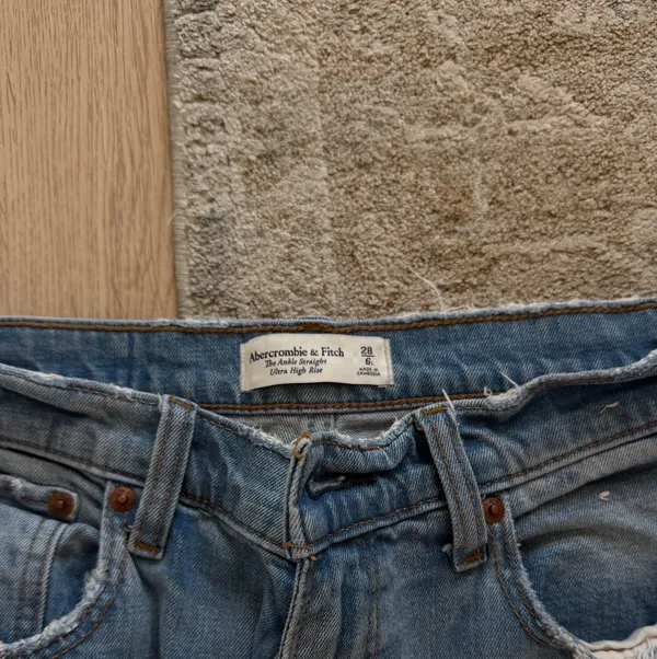 Ankle Straight Abercrombie Ultra High-Rise - Image 3