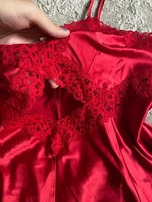 NWOT Victoria’s Secret satin red spaghetti strap lace trim cut out teddy romper - Image 4