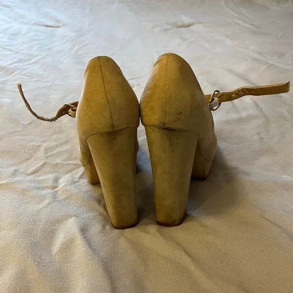 Forever 21 Platform Suede Mary Jane Heels - Image 3