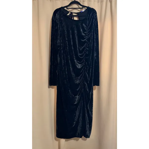 Future collective velvet midi dress Sz 2X - Image 3