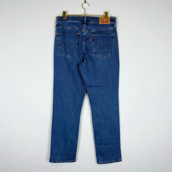 Levi’s Classic Straight Medium Wash Jeans Size 27‎ - Image 7
