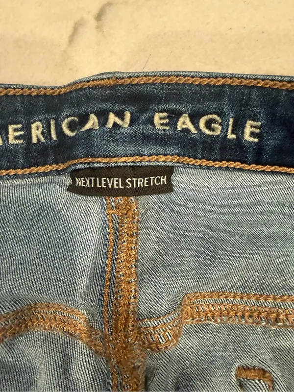 American Eagle Super High Rise Shortie Denim Shorts Size 16 Next Level Stretch - Image 5
