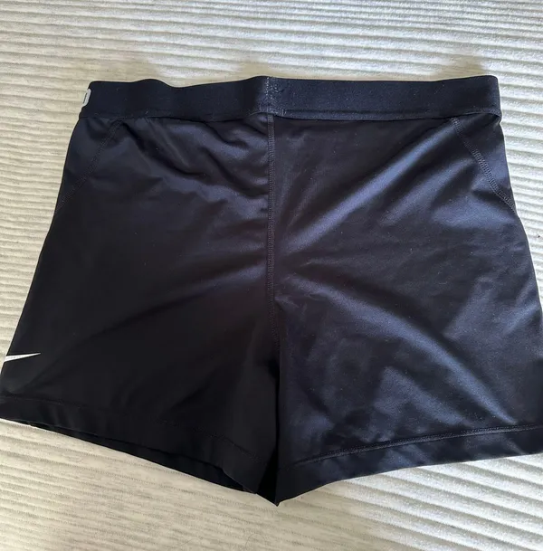 Nike Black Pro Shorts - Image 5