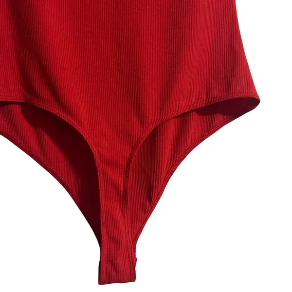 Le Lis Sleeveless Ribbed Bodysuit Womens M Red One Piece Tank - Image 2