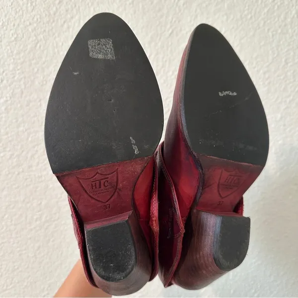 HTC Hollywood Trading Company Folded Cowboy Ankle Boots in Burgundy Sz 37 / 7 US - Image 7