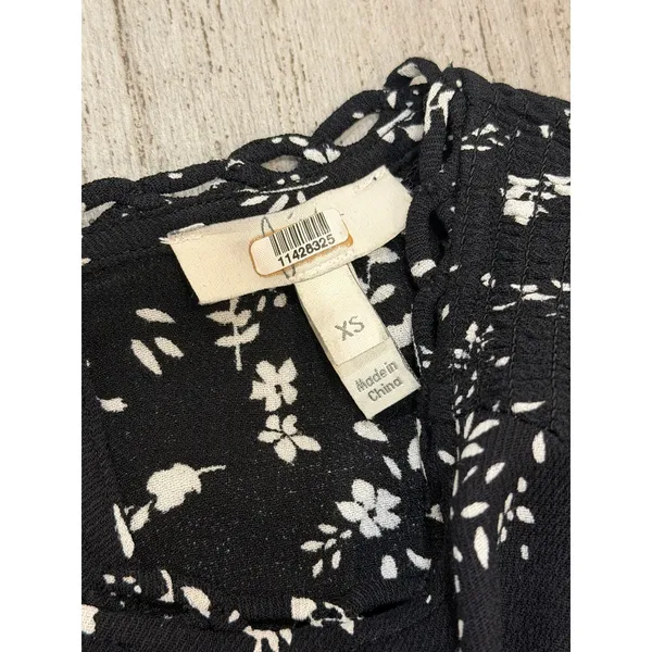 Joie Floral Blouse Women XS Black White Viscose Long Sleeve Keyhole Relaxed Top - Image 8