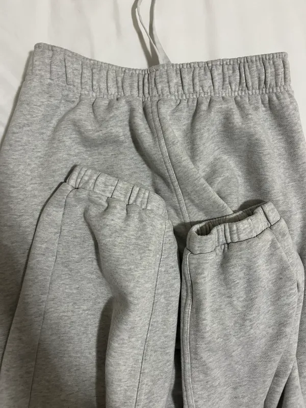 Lululemon Scuba Mid-rise Oversized Joggers - Image 5