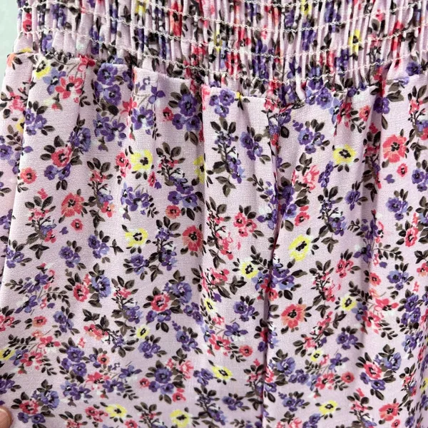 Fantastic Fawn wide leg floral smocked jumpsuit lavender large tie straps spring - Image 4