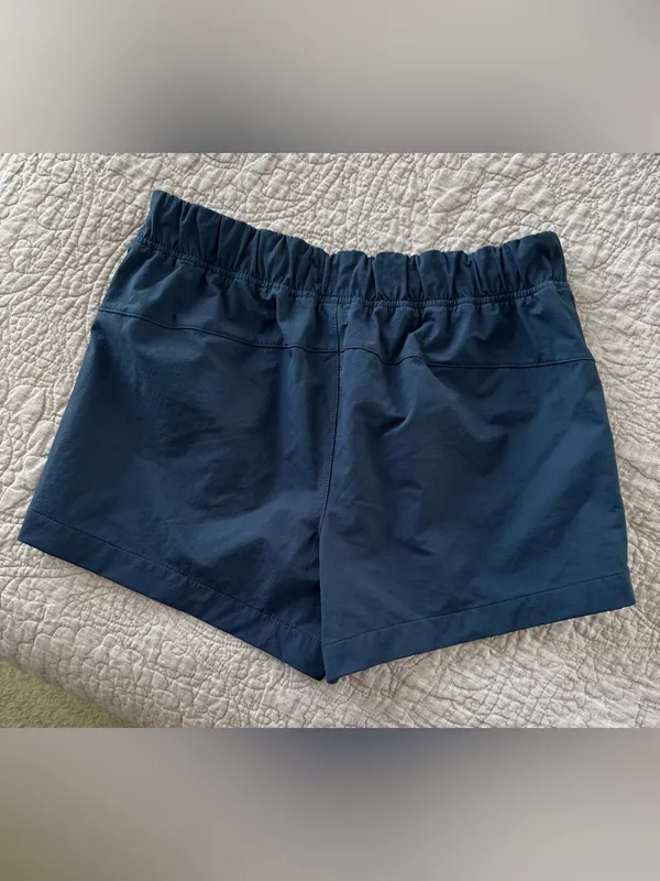 Outdoor Voices Women's RecTrek Short in Navy NWT - Image 9