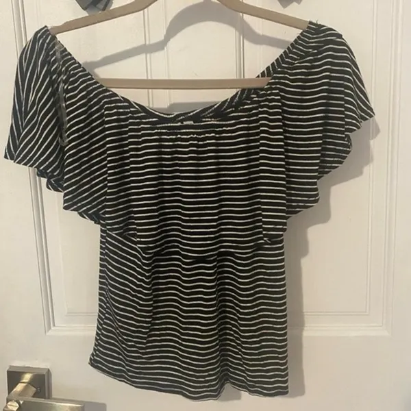 Womens off the shoulder crop top - Image 3