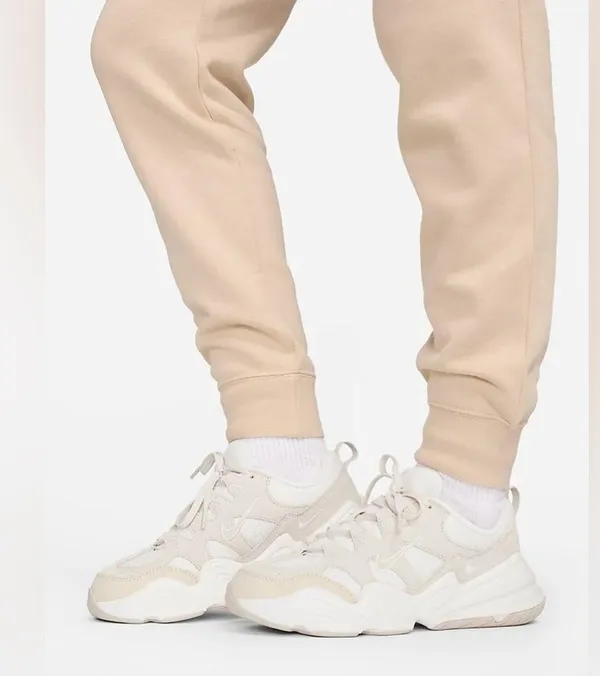 Nike Sportswear Club Fleece Joggers - Sanddrift - Image 5