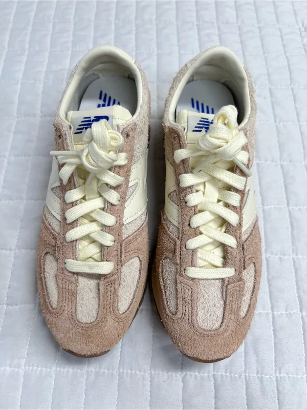 New Balance Unisex 471 Sneakers in Bisque Flat Taupe Pink Size 6 Womens - Image 8
