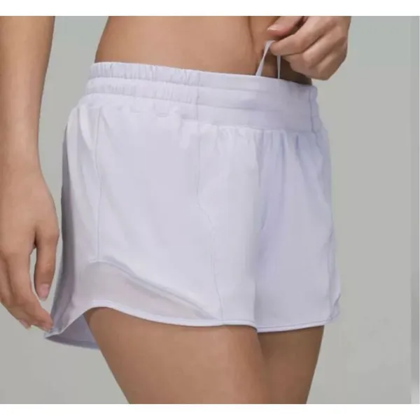 ✨Lululemon Hotty Hot Low-Rise Lined Short 4" Pastel Blue Sz 8✨ - Image 2