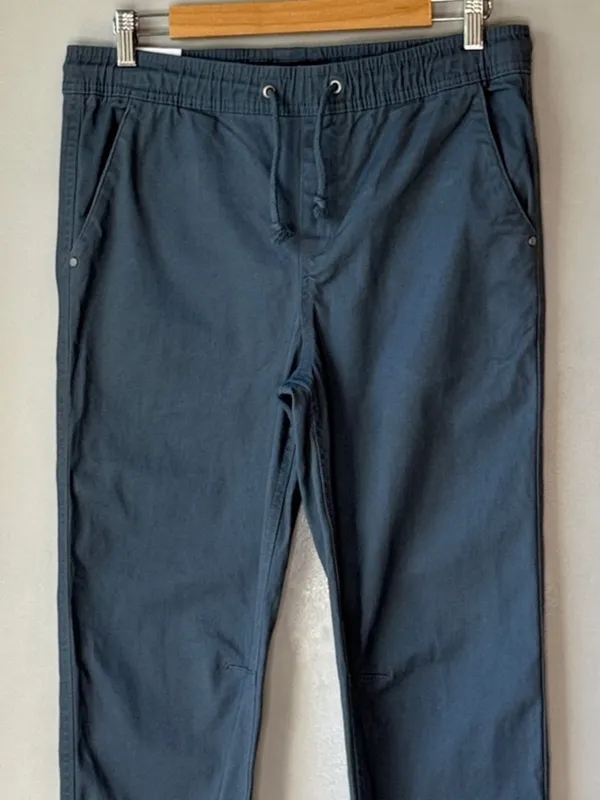 Joe’s NWT The Brixton Pants - Image 2