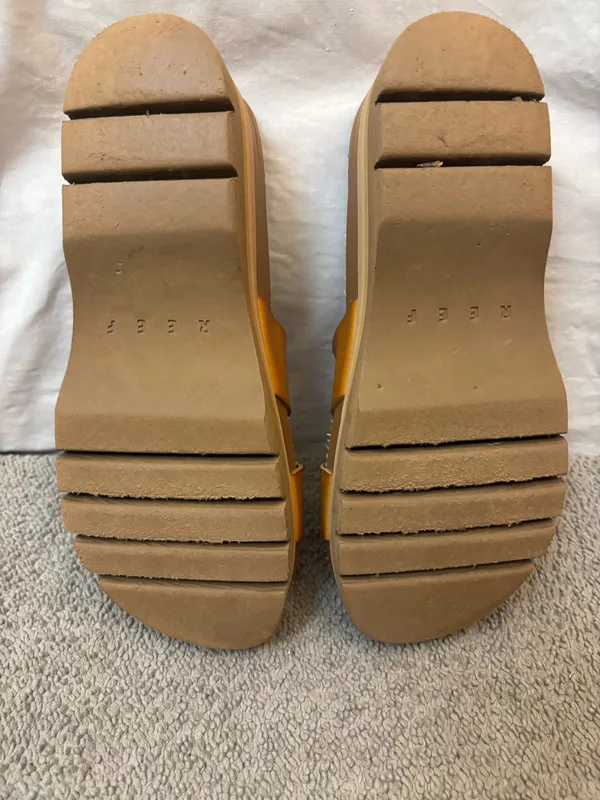 Reef Cushion Vista Hi Platform Sandal - Image 7