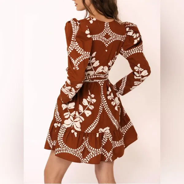 NEW Beyond by Vera Heidi mini dress HEART BROWN XS - Image 4