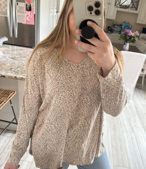 American eagle leopard top - Image 4