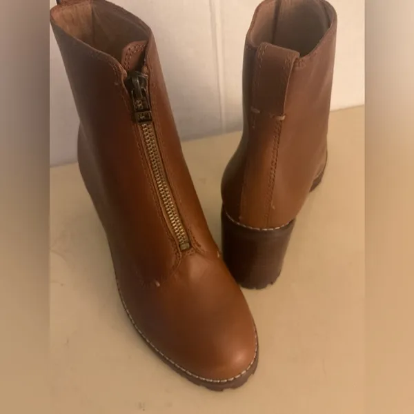 Madewell women leather heel The Alyce boots size 6.5 - Image 2
