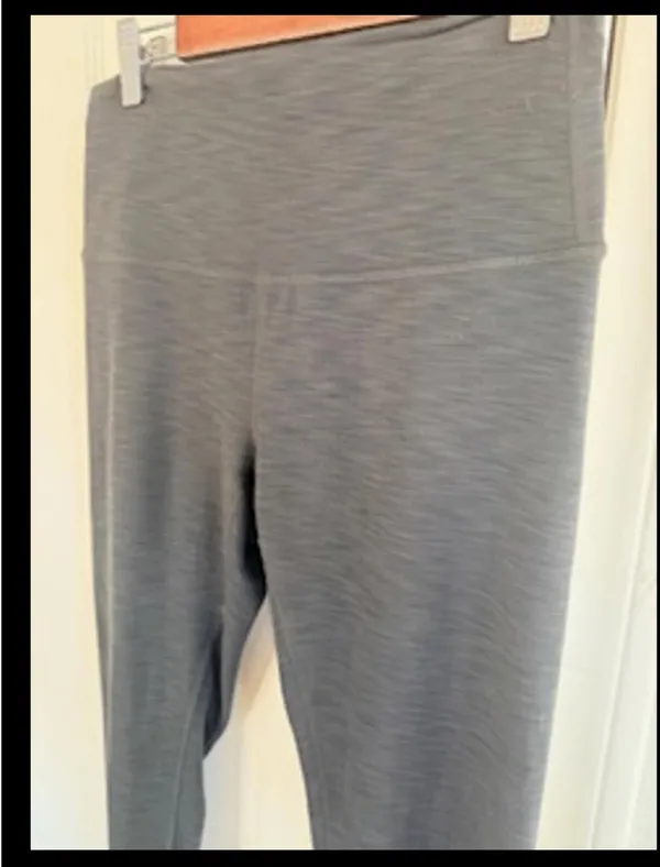 Lululemon Wunder Under High-Rise Leggings 25” Heathered Dark Grey | Size 8 - Image 4