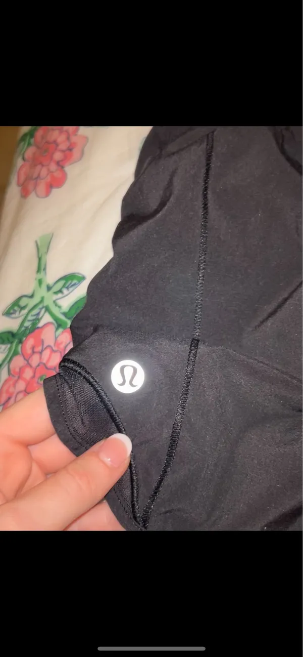 Lululemon Hotty Hot Shorts - Image 5