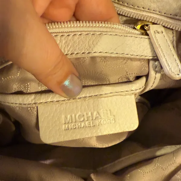 Michael Kors Jet Set Leather Saffiano Travel Tote Bag Purse - Image 7