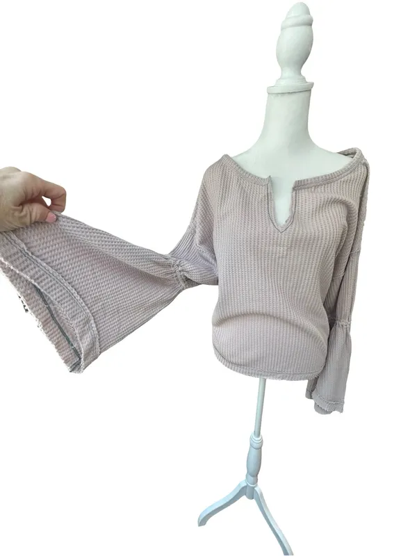 Free People Dahlia thermal boho raw hem relaxed oversized bell sleeve top NWT S - Image 3