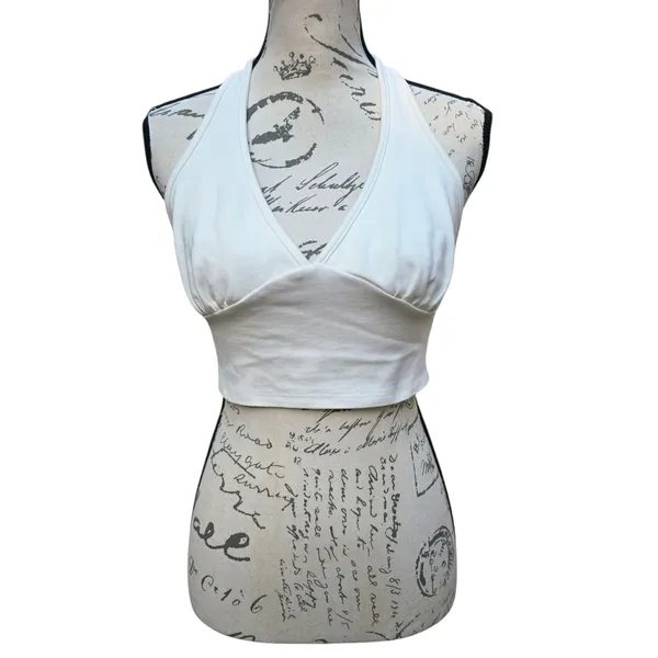 Altar'd State -1645 White Halter Top Back Tie Sleeveless Crop Top‎ - Size Large - Image 2
