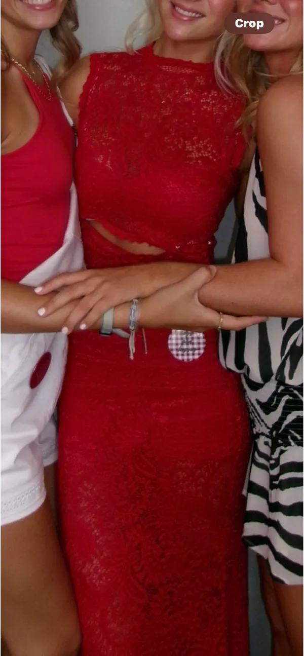 Red Set - Image 2