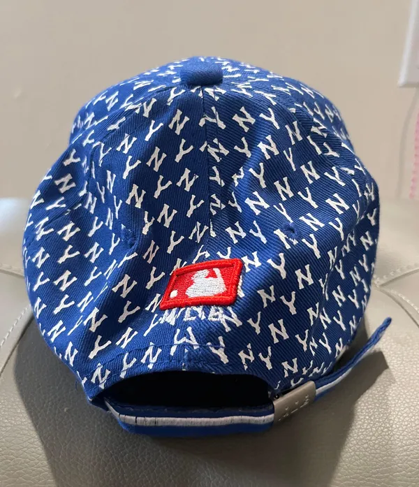 New York Yankee Hat Blue - Image 3