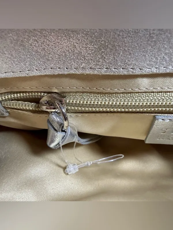 Stuart Weitzman Shimmery Cream Pleated shoulder bag - Image 7