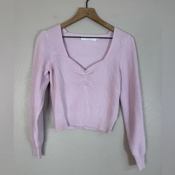 Astr The Label Sweetheart Ribbed Cropped Sweater size Medium Pink purple $39 - Image 2