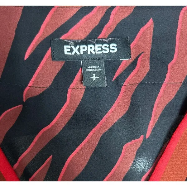 Express S Red Black Zebra Print V-Neck Blouse Long‎ Sleeve Button Cuff Top Y2K - Image 8