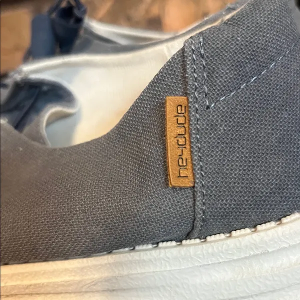 Hey Dude Women’s Wendy Chambray Navy & White Shoes‎ Size 8 - Image 5