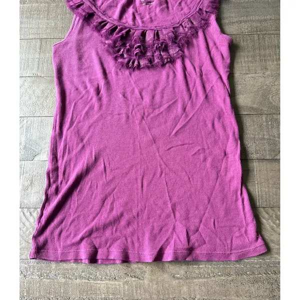 Ann Taylor Loft‎ Women's Purple Sparkly Ruffle Neckline Ribbed Tank Size Medium - Image 4