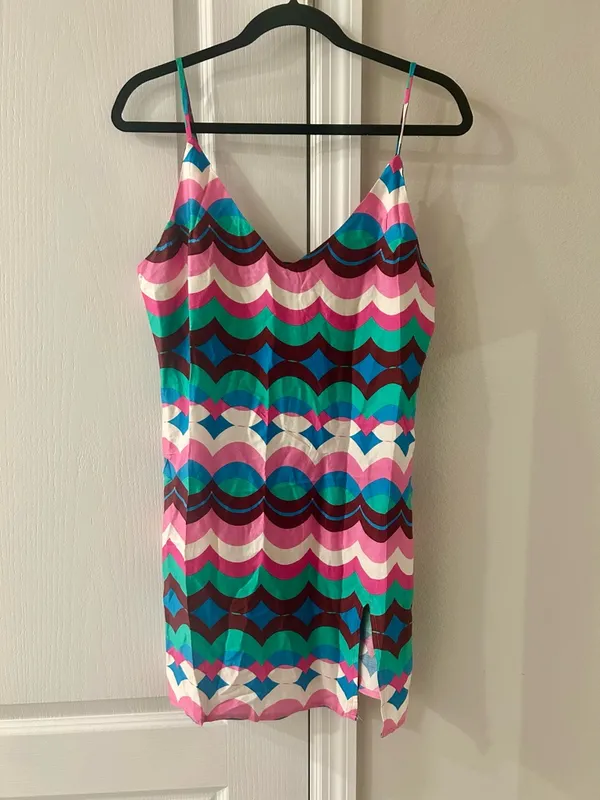 Olivaceous Multicolor Wave-Print Slip Dress Size Medium - Image 4