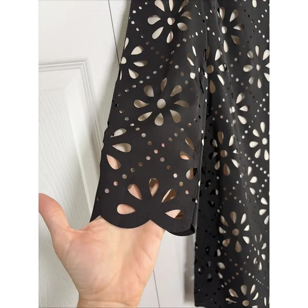 Elliatt Laser Cut Floral Shift Dress Womens Size M Black Cocktail Wedding Party - Image 3