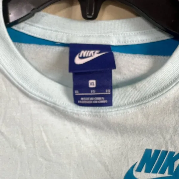Nike long sleeve‎ top xl - Image 3