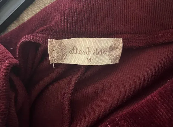 Altar’d State Maroon Lightweight Corduroy Skirt Size medium (bg2) - Image 4