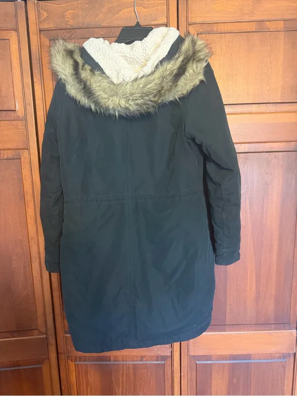 Abercrombie & Fitch Black Hooded Puffer Parka Faux-Fur Trim Sherpa Lined size M - Image 2