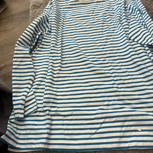 Daily Practice small blue‎ and white stripe cotton top - Image 7