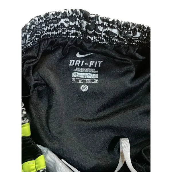 Nike Dri fit‎ Leopard animal print Running activewear Shorts sz XS - Image 3